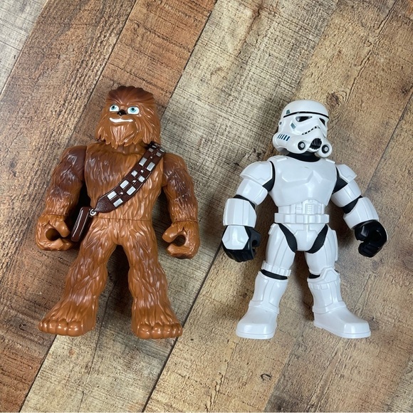 Hasbro Star Wars Chewbacca Stormtrooper R2D2 Action Figures Oversized Mini - Picture 4 of 9